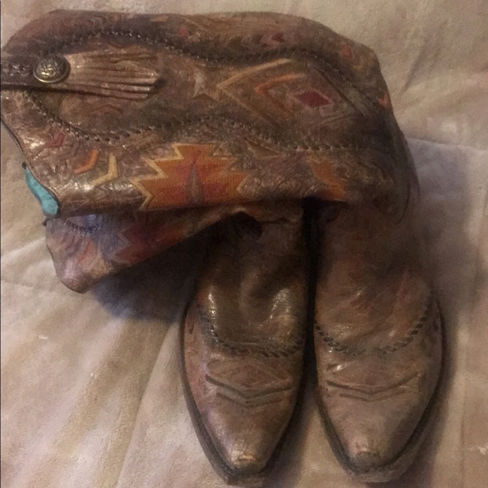 Women’s corral boots size 11